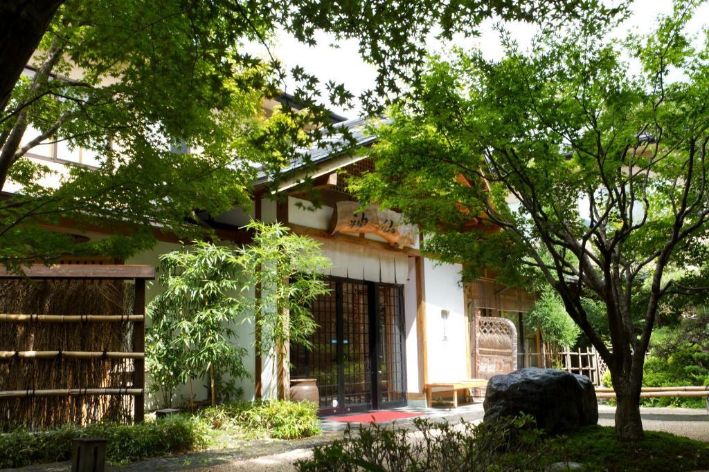 Ryokan Shinsen Takachiho Exterior photo